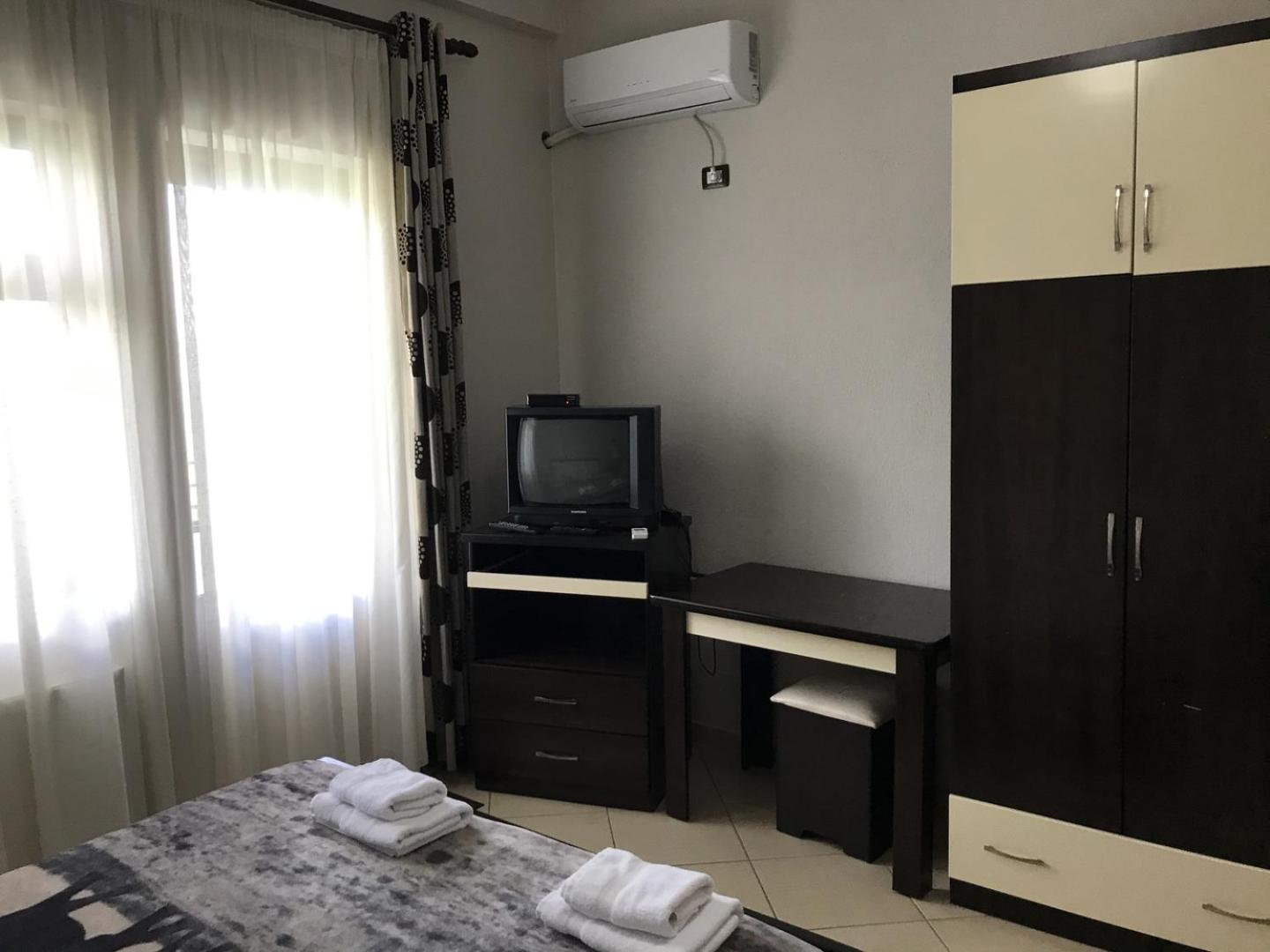 Hotel Camping Lin Pogradec Room photo